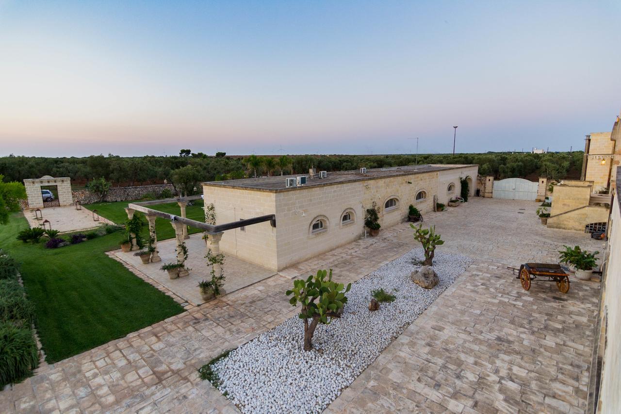 Masseria Sorani มันดูเรีย ภายนอก รูปภาพ