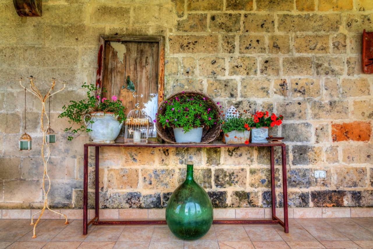 Masseria Sorani มันดูเรีย ภายนอก รูปภาพ